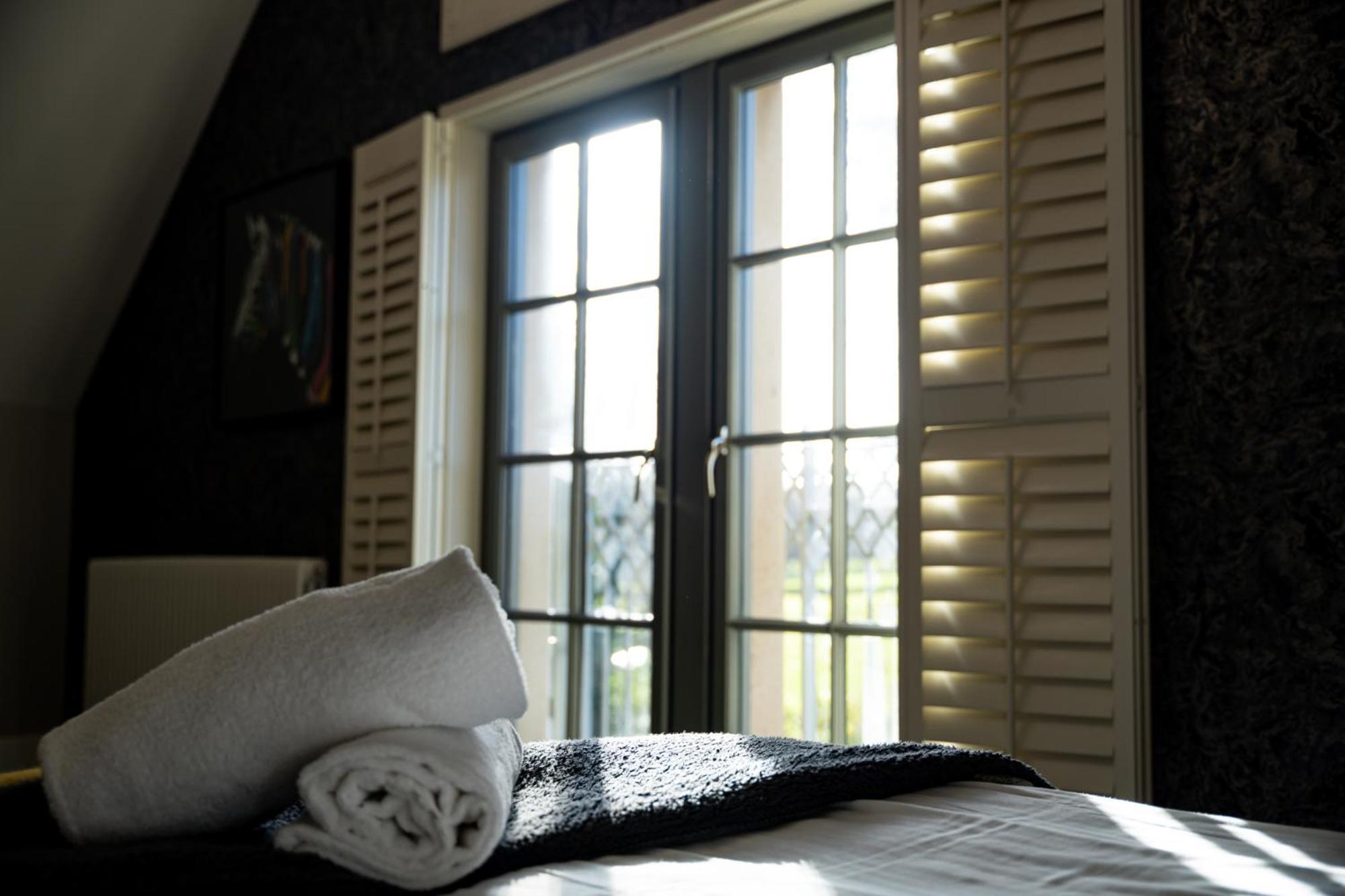 Escape Ordinary At Lough Erne Golf Village Enniskillen Luaran gambar